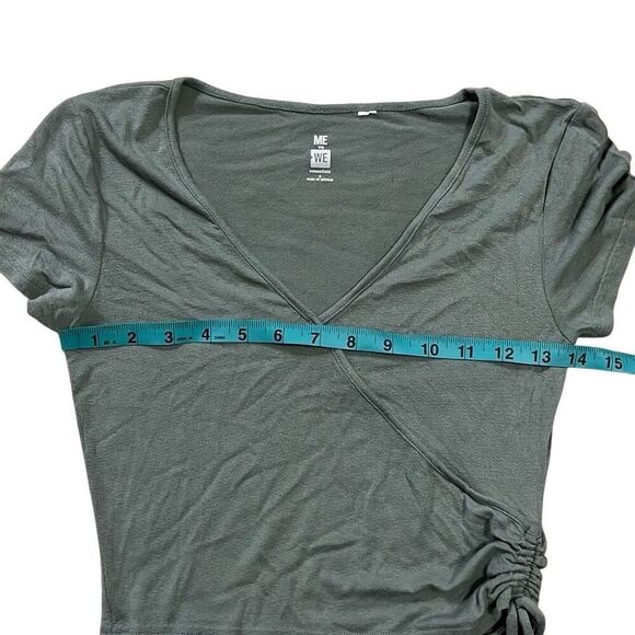 Me to We Cropped Tee - Picture 3 of 5